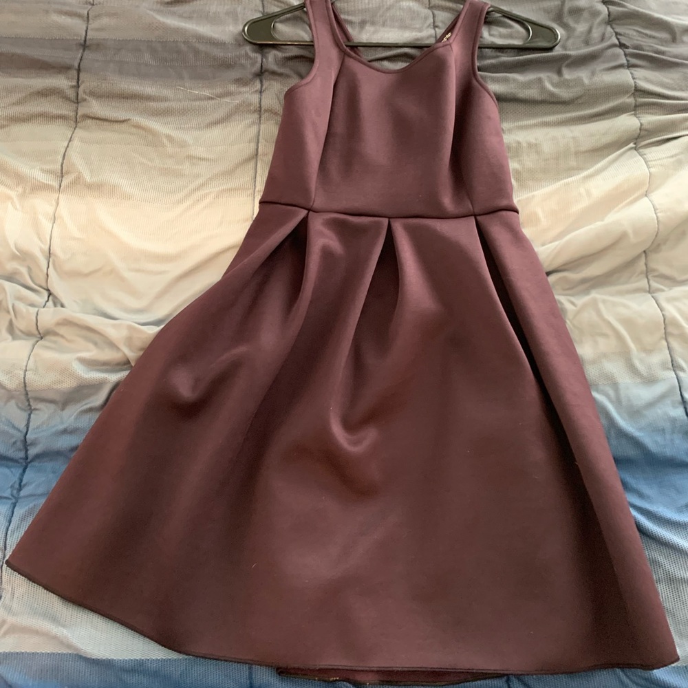 Dark purple sleeveless dress